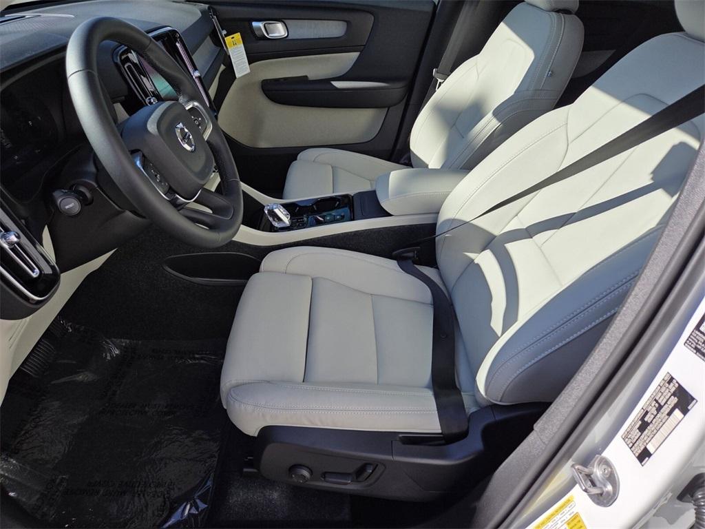 new 2026 Volvo XC40 car, priced at $48,150