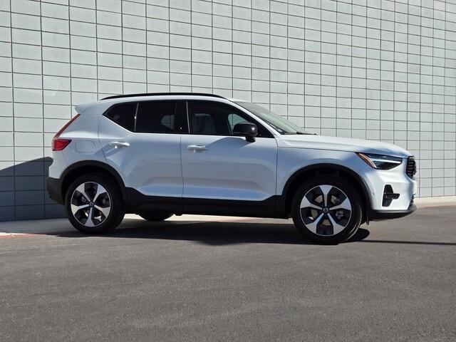 new 2026 Volvo XC40 car, priced at $48,150
