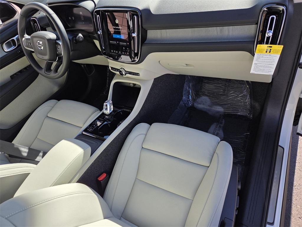 new 2026 Volvo XC40 car, priced at $48,150