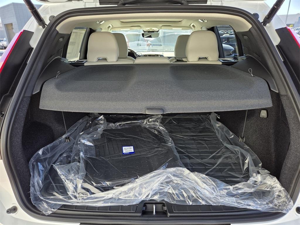 new 2026 Volvo XC40 car, priced at $48,150