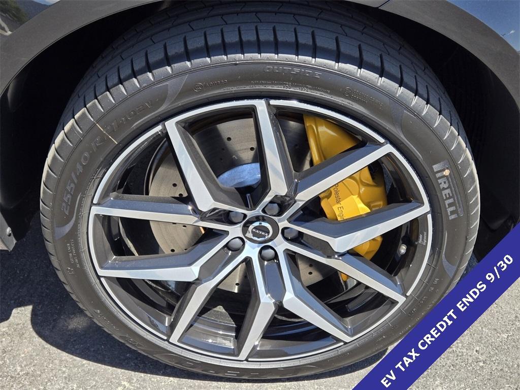 new 2025 Volvo XC60 Plug-In Hybrid car, priced at $75,811