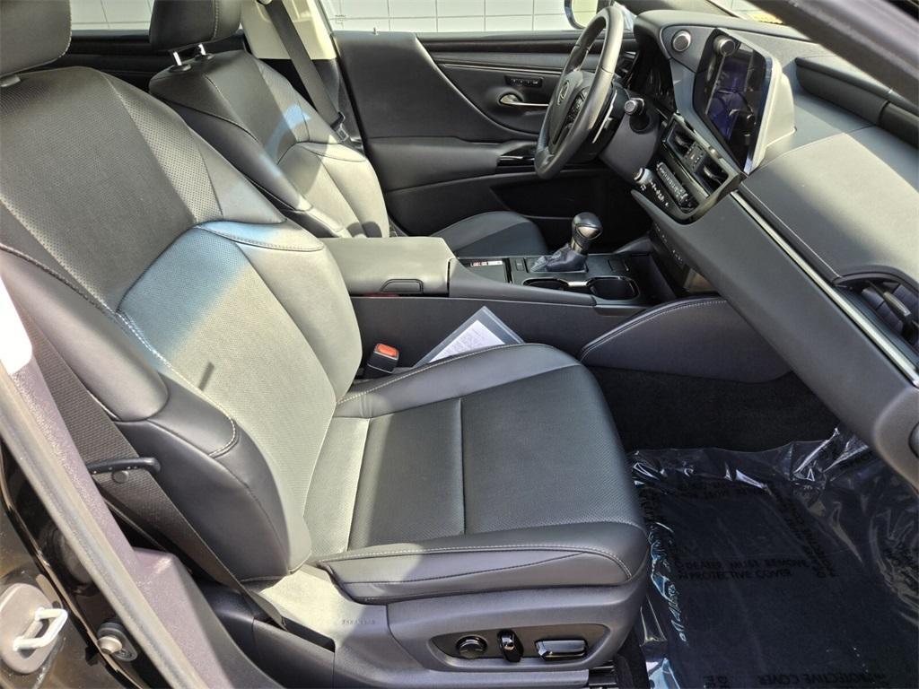 used 2023 Lexus ES 350 car, priced at $39,455