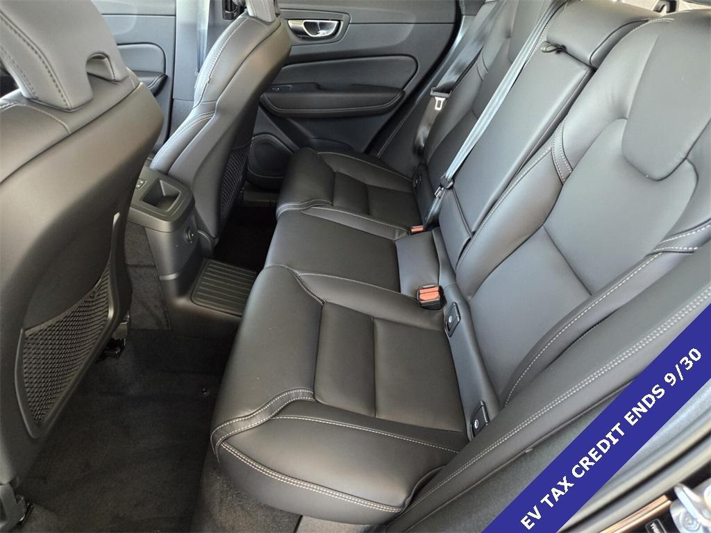 new 2025 Volvo XC60 Plug-In Hybrid car, priced at $69,593