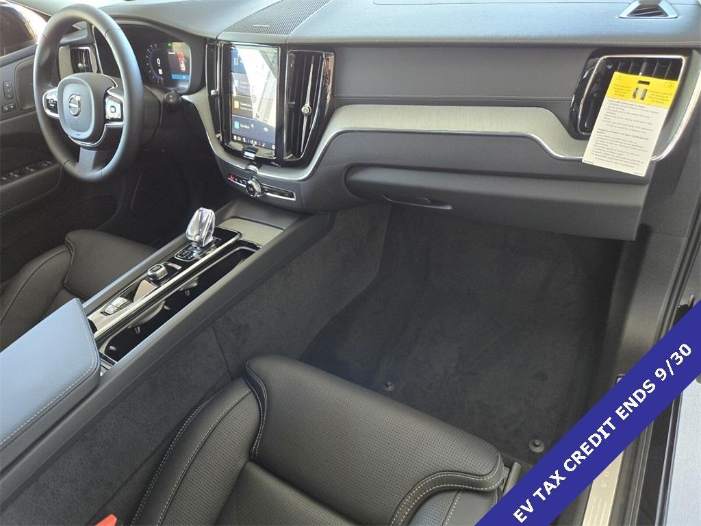 new 2025 Volvo XC60 Plug-In Hybrid car, priced at $69,593
