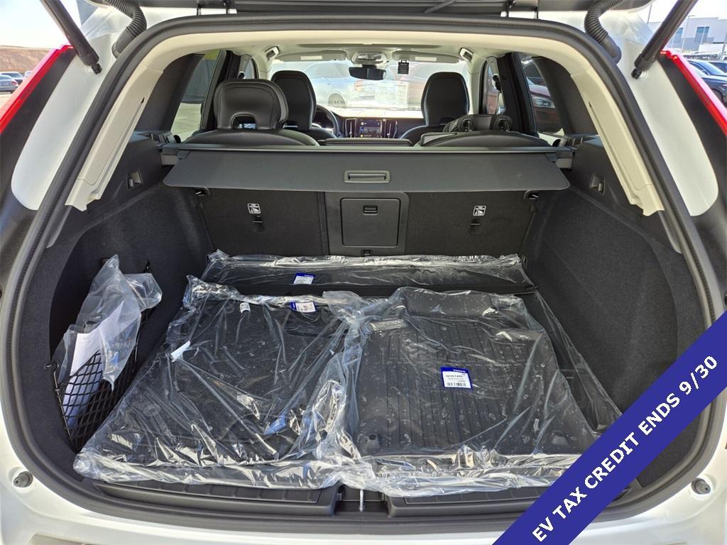 new 2025 Volvo XC60 Plug-In Hybrid car, priced at $67,393