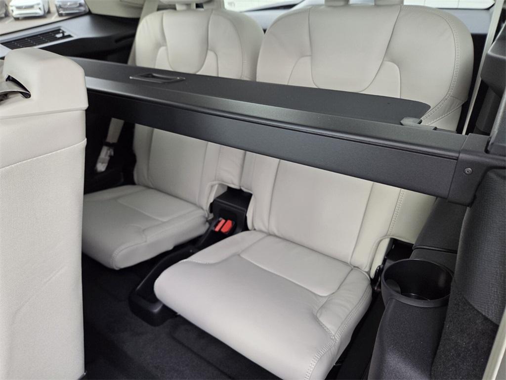 new 2026 Volvo XC90 car, priced at $71,535