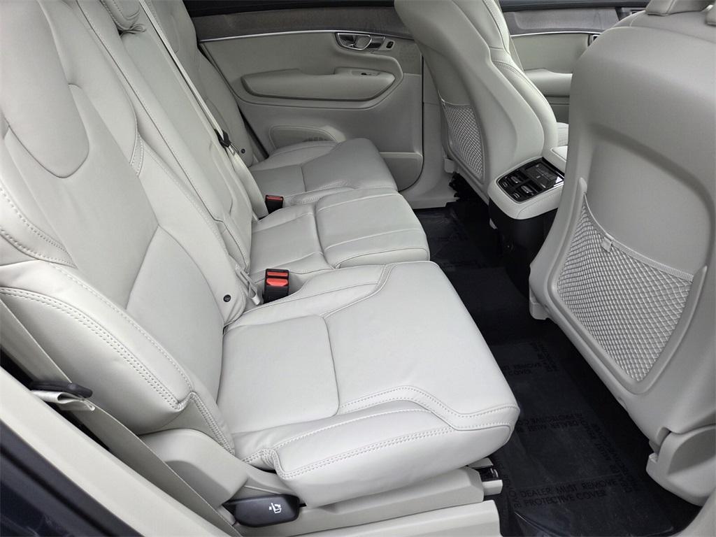 new 2026 Volvo XC90 car, priced at $71,535