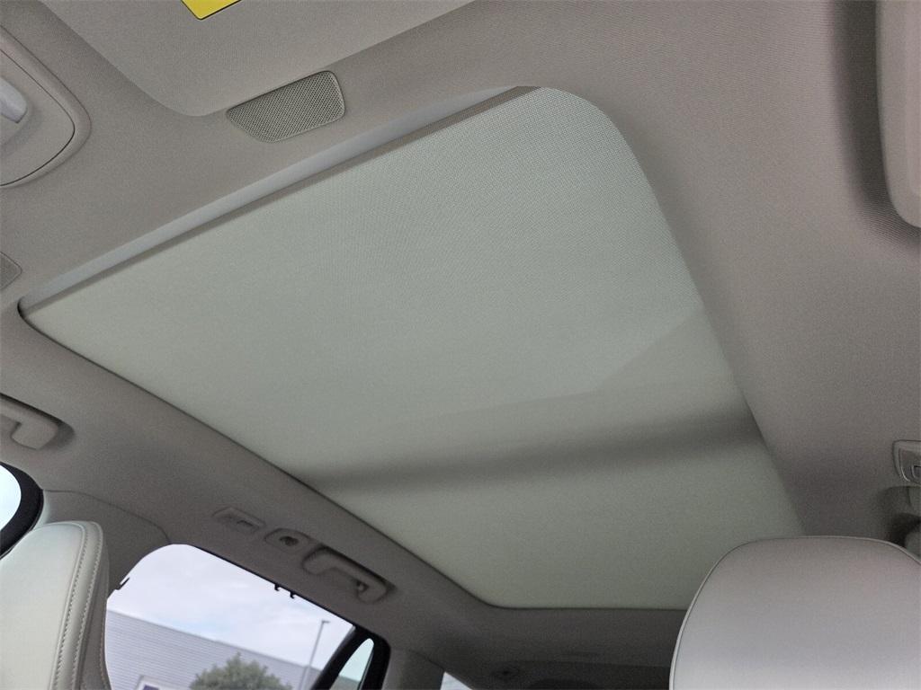 new 2026 Volvo XC90 car, priced at $71,535