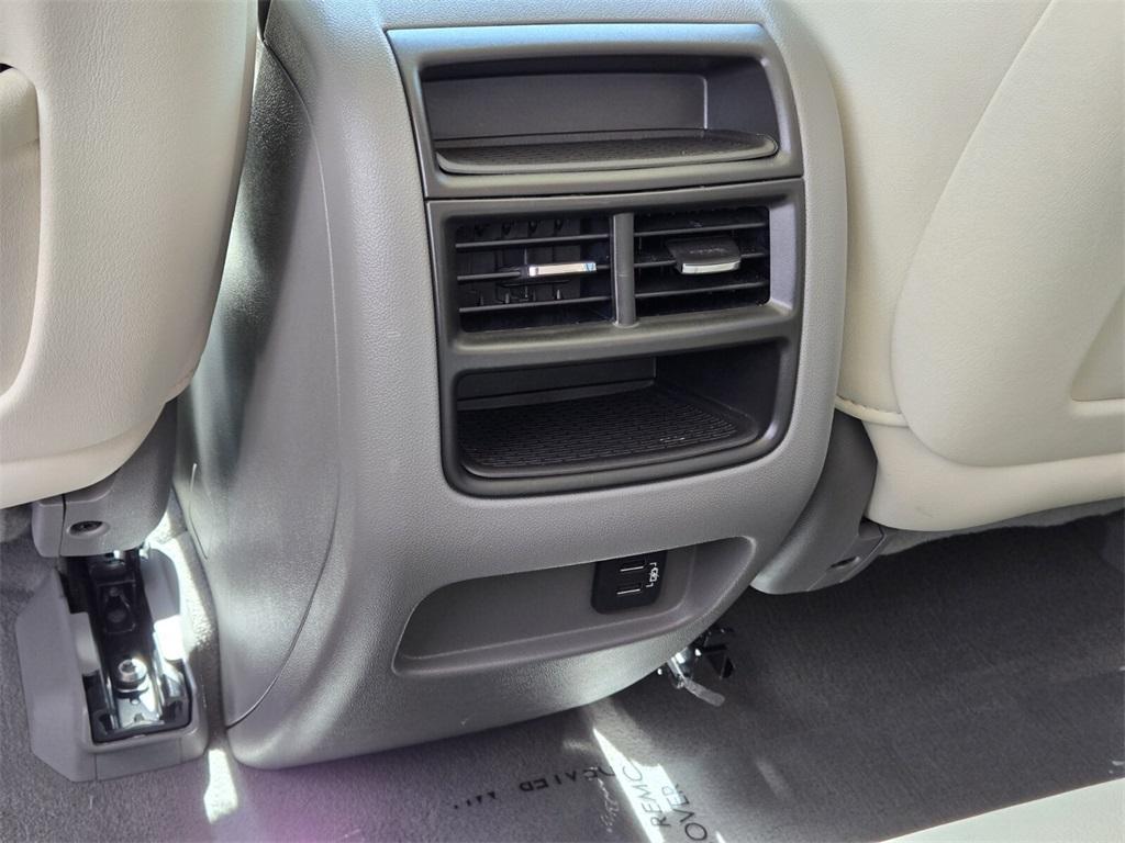 used 2018 Cadillac XT5 car, priced at $19,984