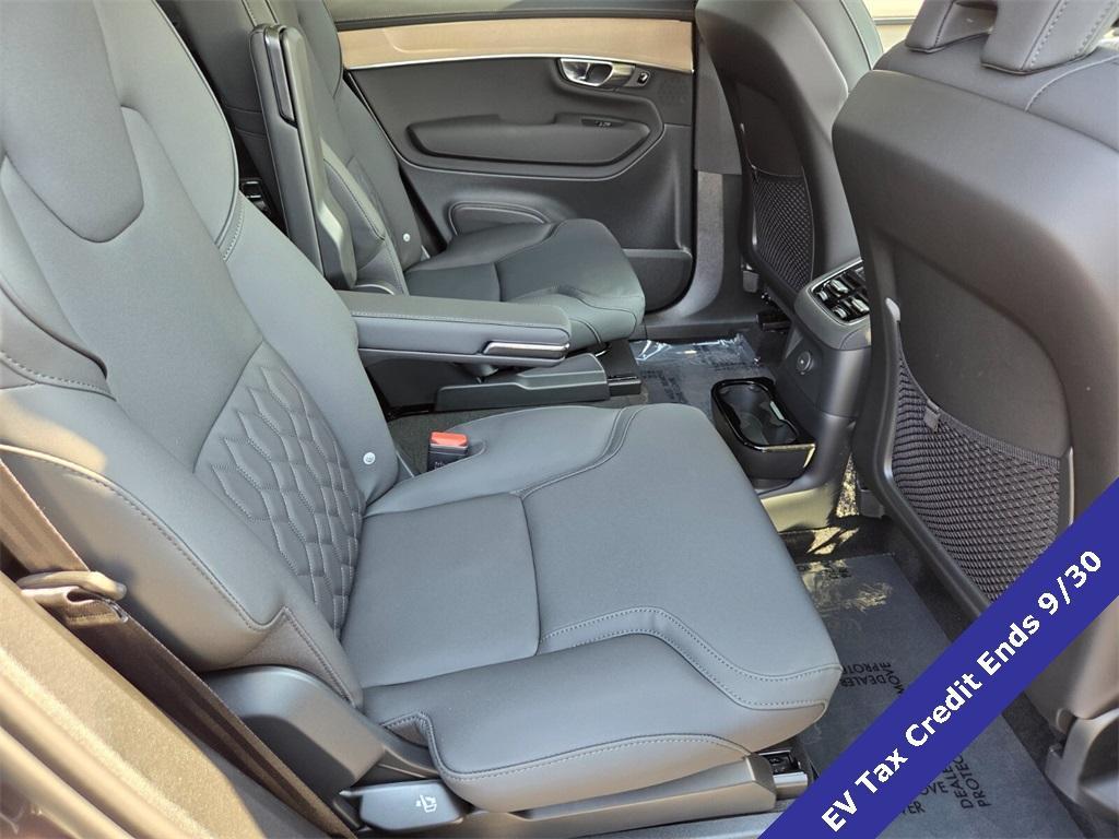 new 2025 Volvo XC90 Plug-In Hybrid car, priced at $76,953