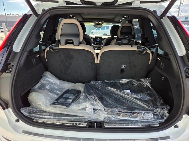 new 2026 Volvo XC90 Plug-In Hybrid car, priced at $78,730