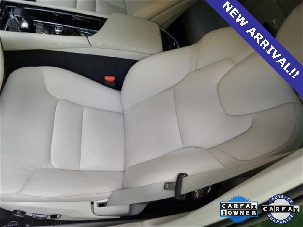 used 2024 Volvo XC90 car, priced at $37,850