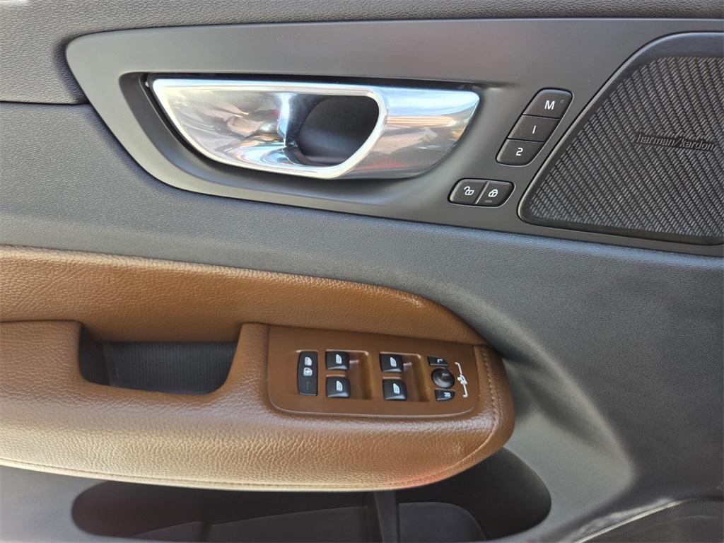 used 2019 Volvo XC60 car, priced at $25,984