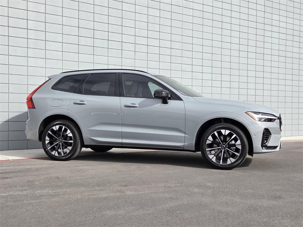 new 2026 Volvo XC60 car, priced at $56,375