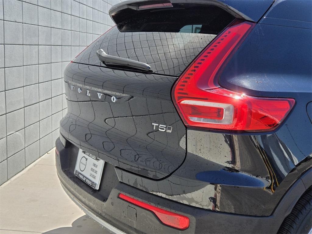 used 2021 Volvo XC40 car, priced at $19,985