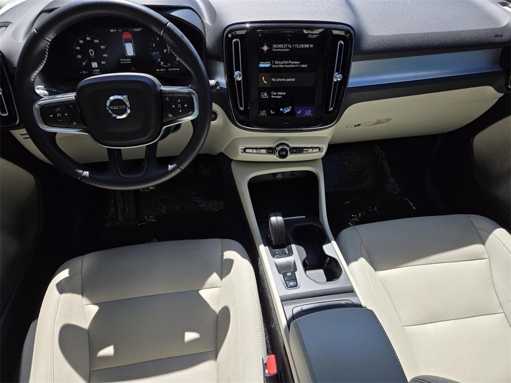 used 2021 Volvo XC40 car, priced at $19,985