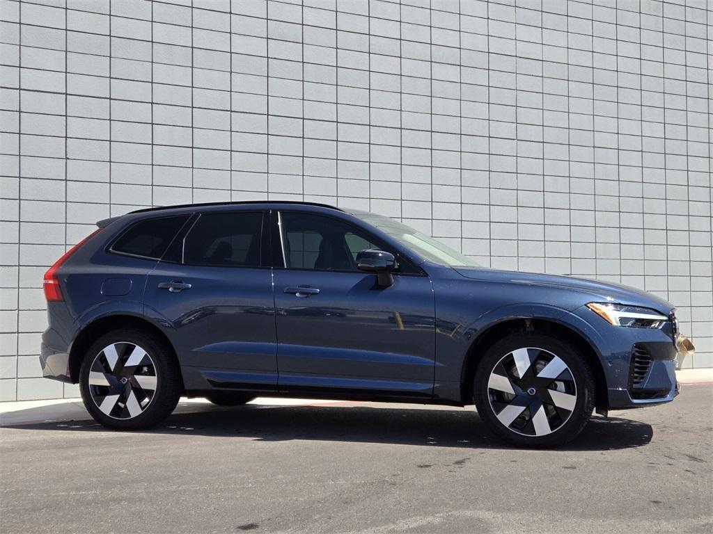 new 2025 Volvo XC60 Plug-In Hybrid car, priced at $66,235