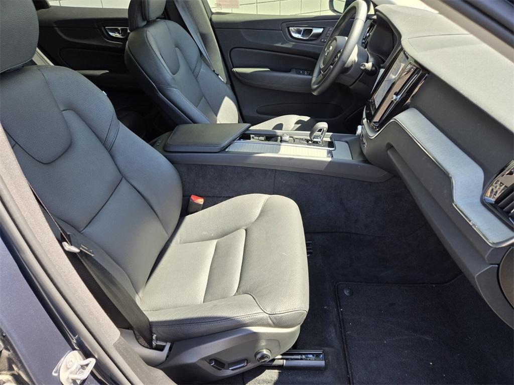 new 2025 Volvo XC60 Plug-In Hybrid car, priced at $66,235