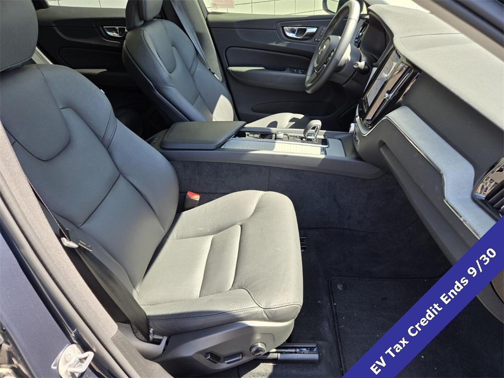 new 2025 Volvo XC60 Plug-In Hybrid car, priced at $64,235