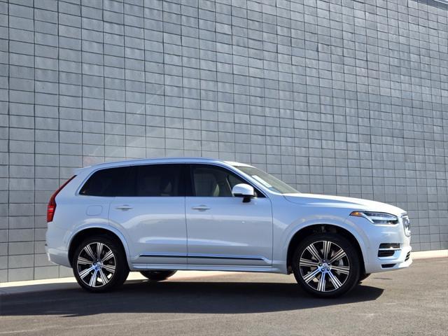 new 2025 Volvo XC90 Plug-In Hybrid car