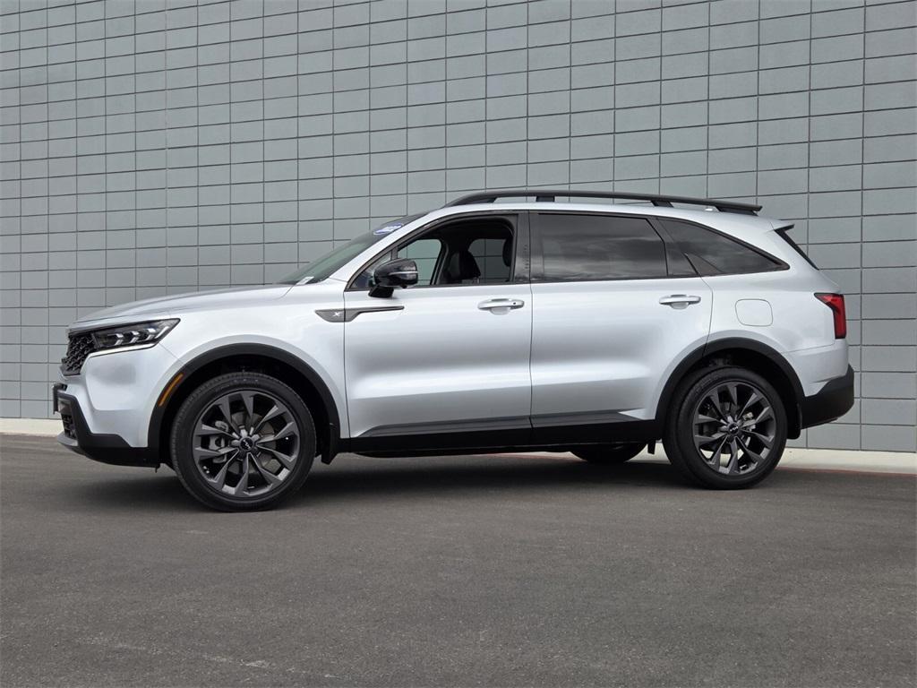 used 2022 Kia Sorento car, priced at $31,634