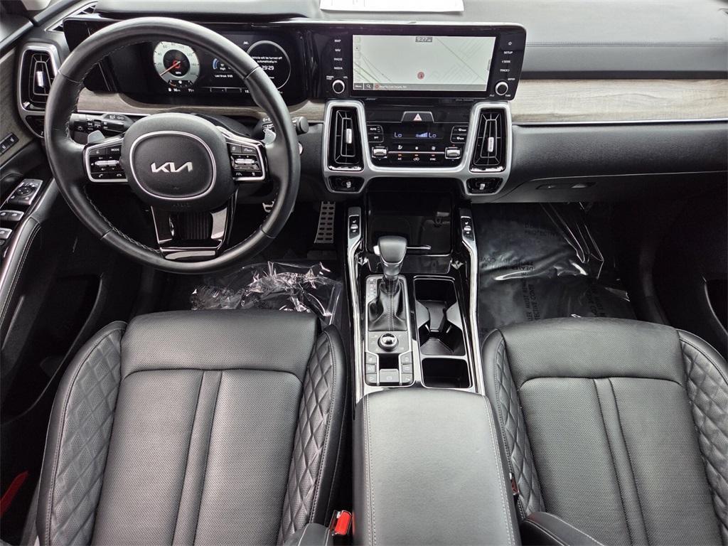 used 2022 Kia Sorento car, priced at $31,634