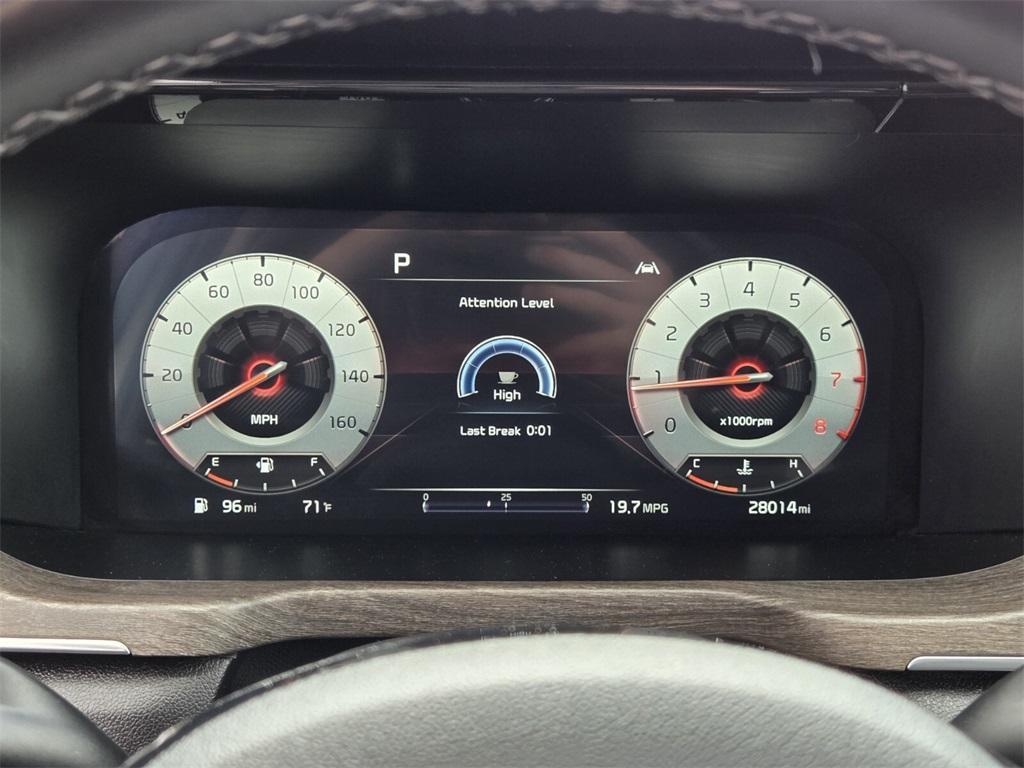 used 2022 Kia Sorento car, priced at $31,634