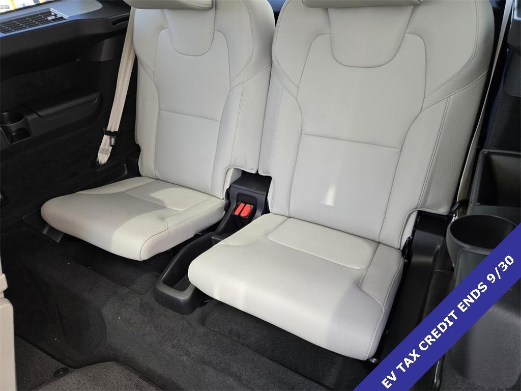 new 2025 Volvo XC90 Plug-In Hybrid car, priced at $75,778