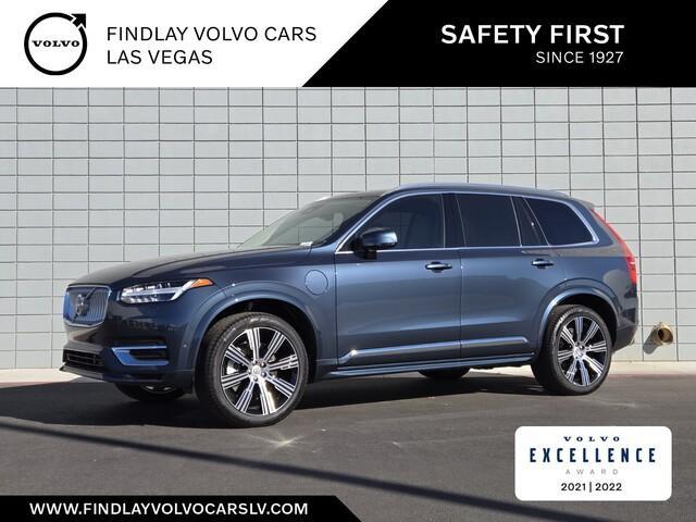 new 2025 Volvo XC90 Plug-In Hybrid car