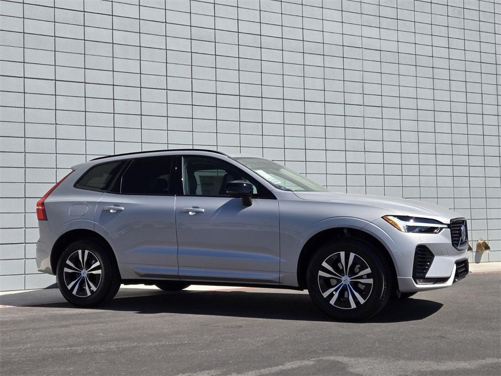 new 2025 Volvo XC60 car, priced at $50,900
