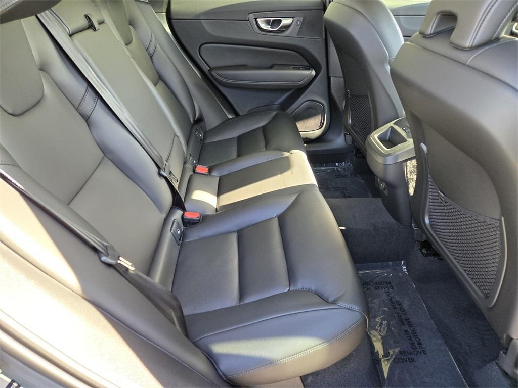 new 2025 Volvo XC60 car, priced at $51,570