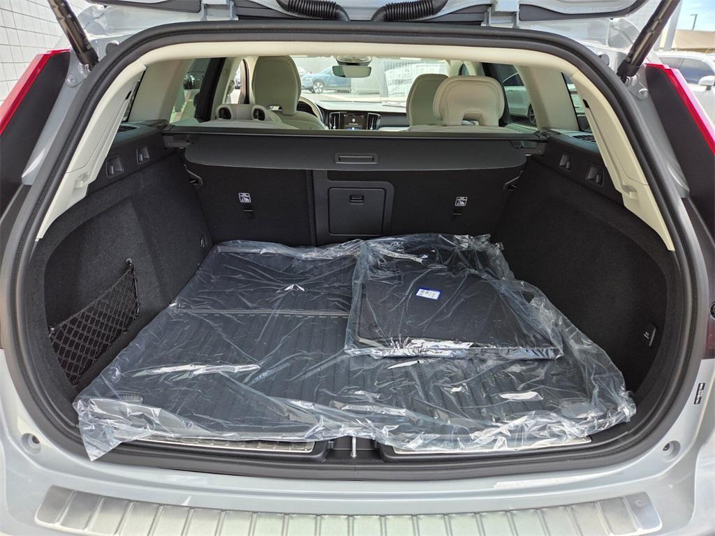 new 2026 Volvo V60 Cross Country car, priced at $60,070