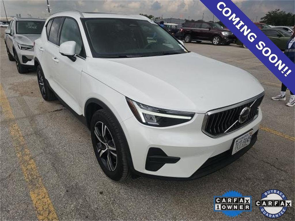 used 2025 Volvo XC40 car, priced at $36,451