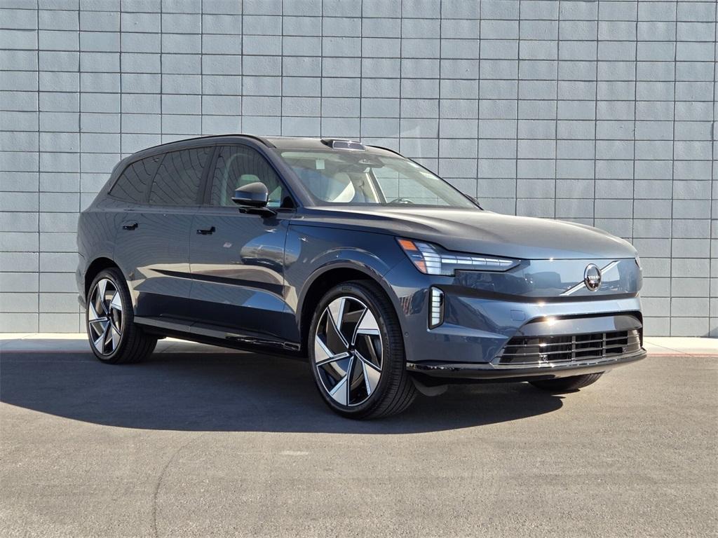 new 2025 Volvo EX90 car, priced at $91,990