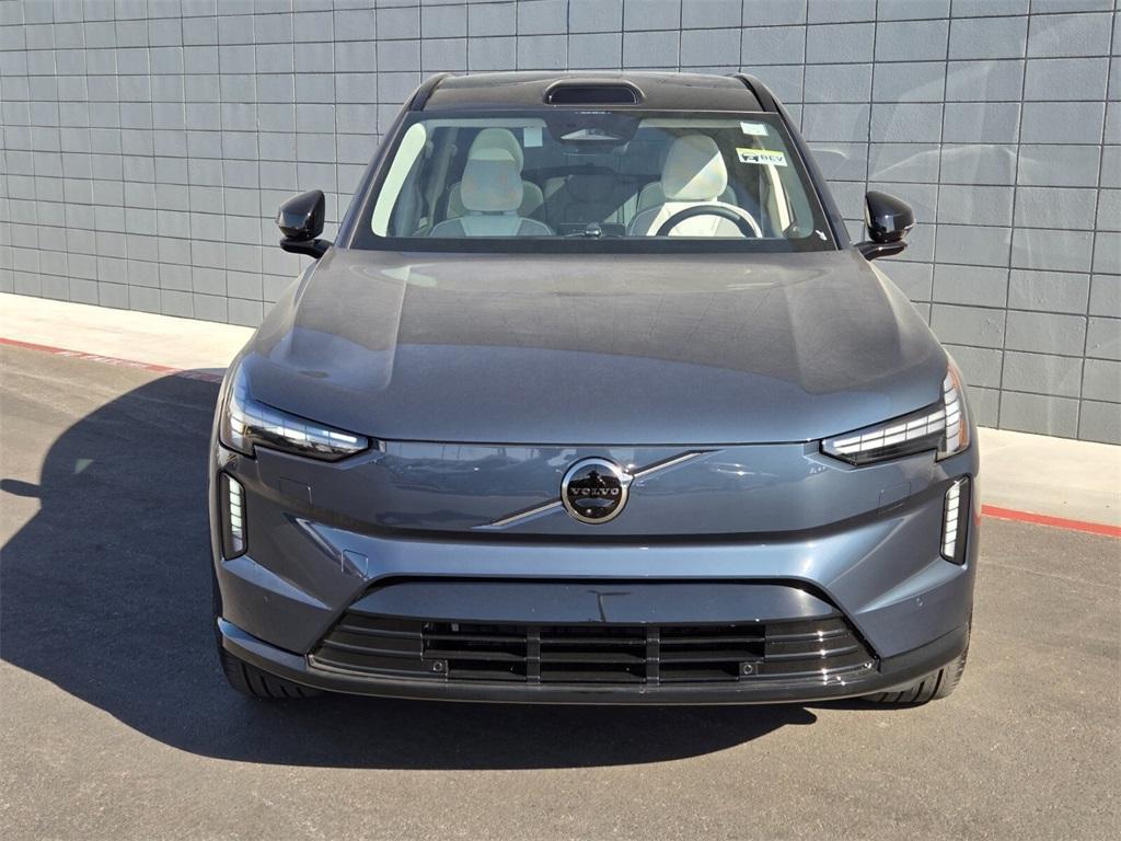 new 2025 Volvo EX90 car, priced at $91,990