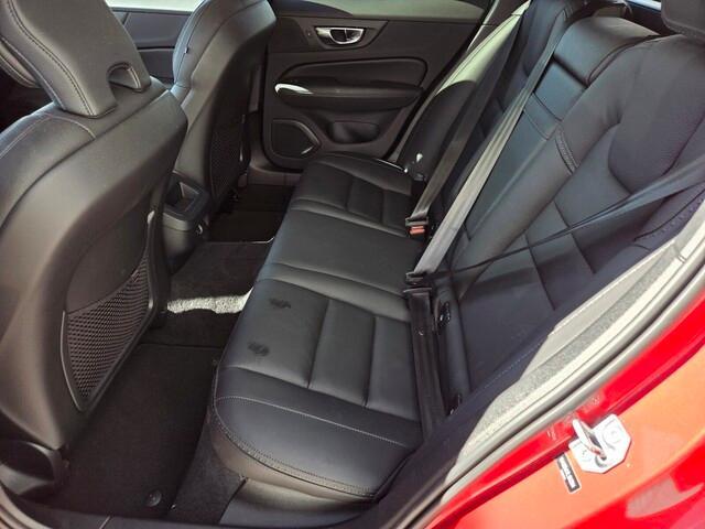 used 2020 Volvo V60 Cross Country car, priced at $31,248