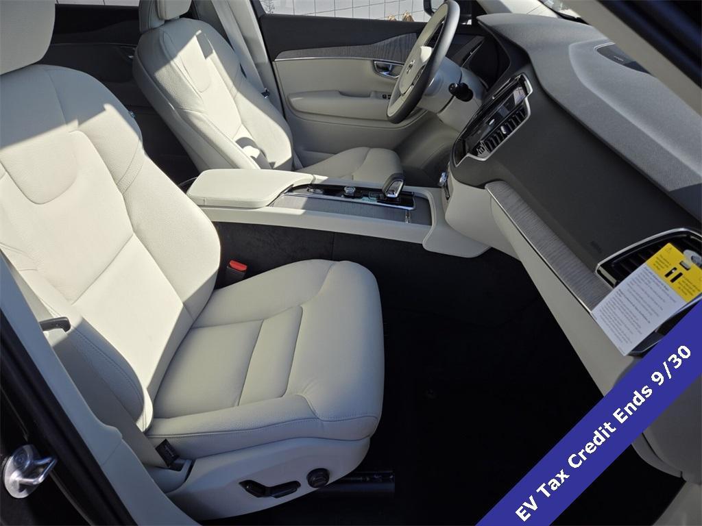 new 2025 Volvo XC90 Plug-In Hybrid car, priced at $75,778