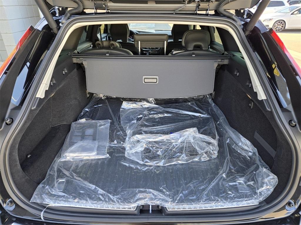 new 2025 Volvo V90 Cross Country car, priced at $63,875