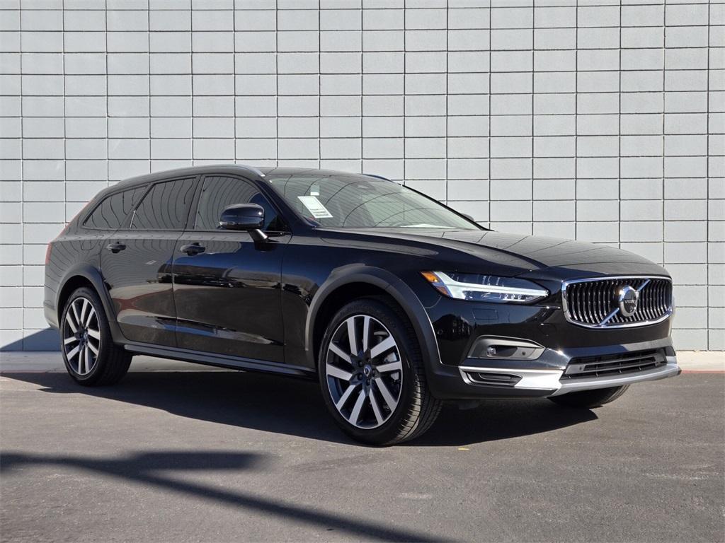new 2025 Volvo V90 Cross Country car, priced at $63,875