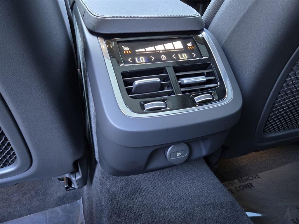 new 2025 Volvo V90 Cross Country car, priced at $63,875