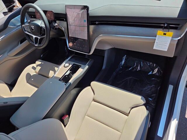 new 2025 Volvo EX90 car, priced at $94,035