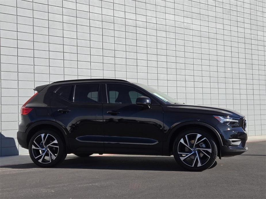 used 2020 Volvo XC40 car, priced at $26,974