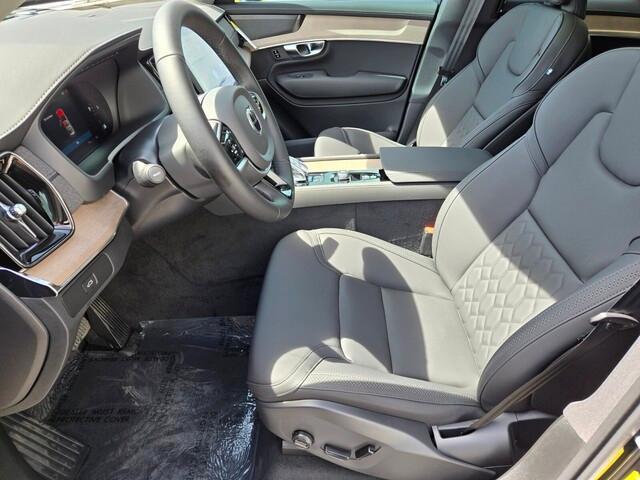 new 2025 Volvo XC90 car, priced at $63,055
