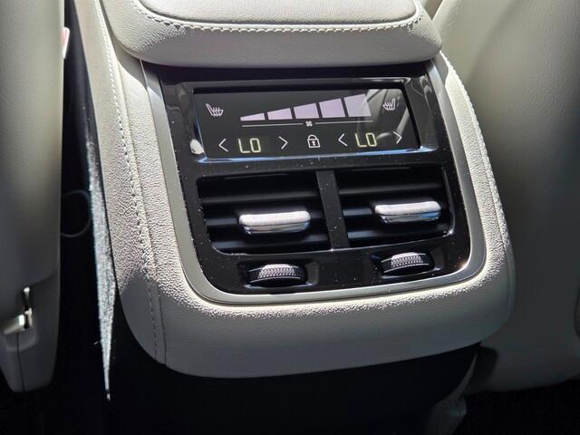 new 2026 Volvo XC90 car, priced at $75,230