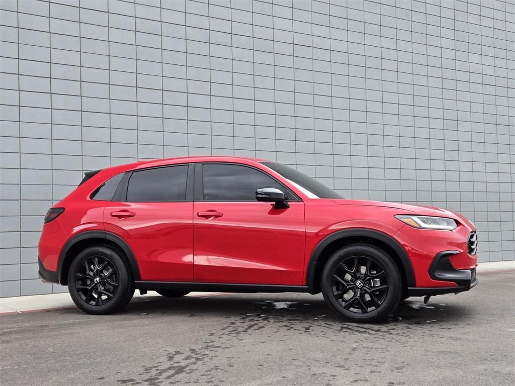 used 2025 Honda HR-V car, priced at $26,993