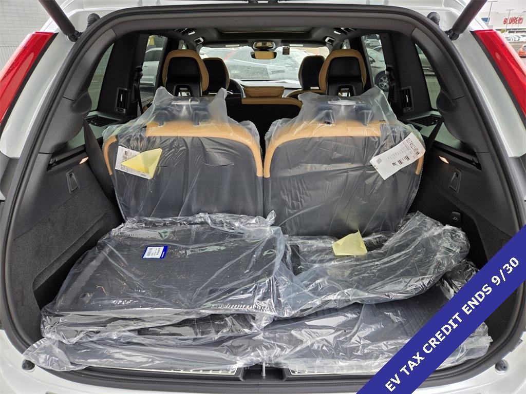 new 2025 Volvo XC90 Plug-In Hybrid car, priced at $79,256