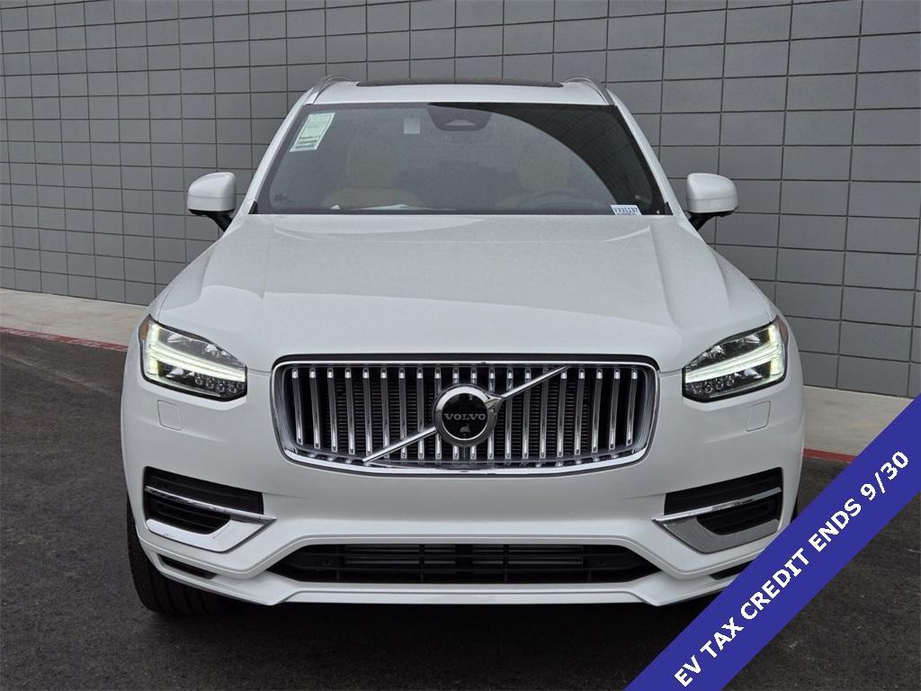 new 2025 Volvo XC90 Plug-In Hybrid car, priced at $79,256