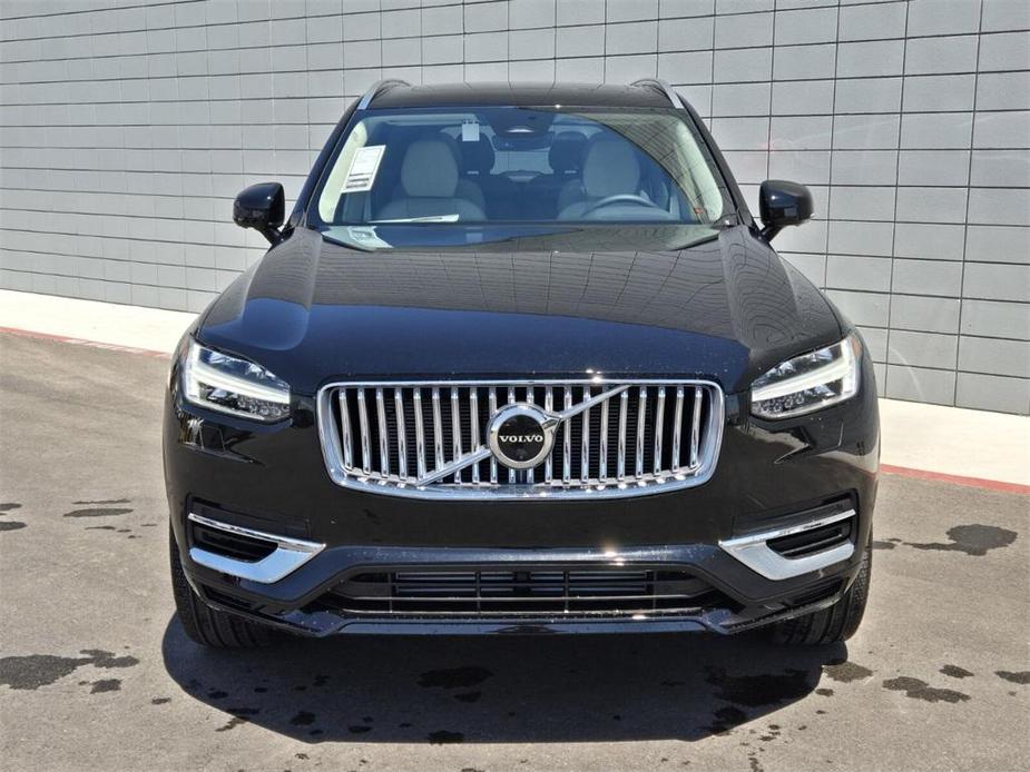 new 2025 Volvo XC90 Plug-In Hybrid car