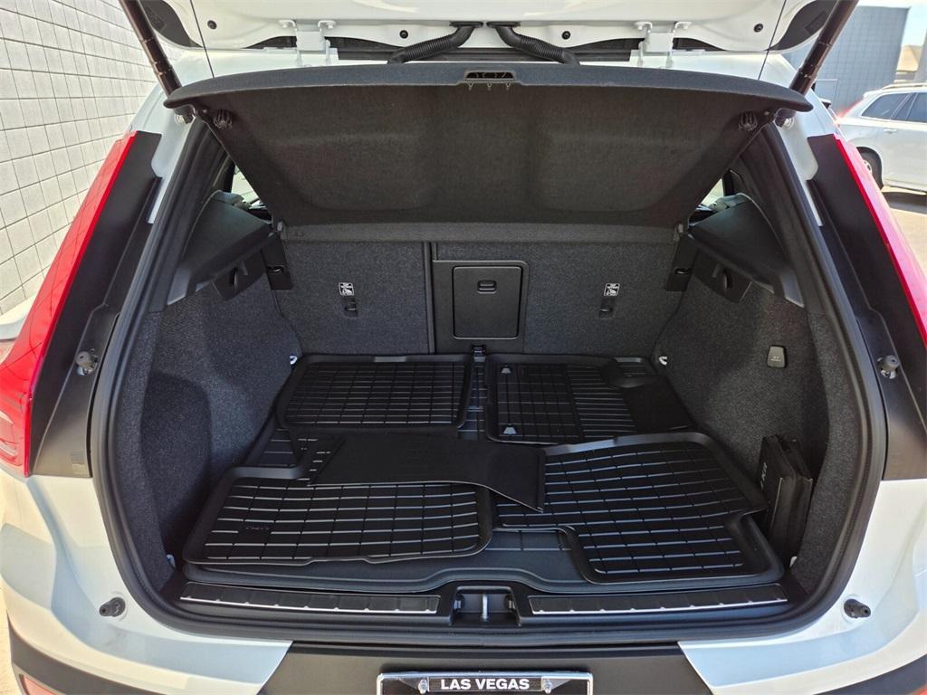 used 2024 Volvo XC40 car, priced at $42,413