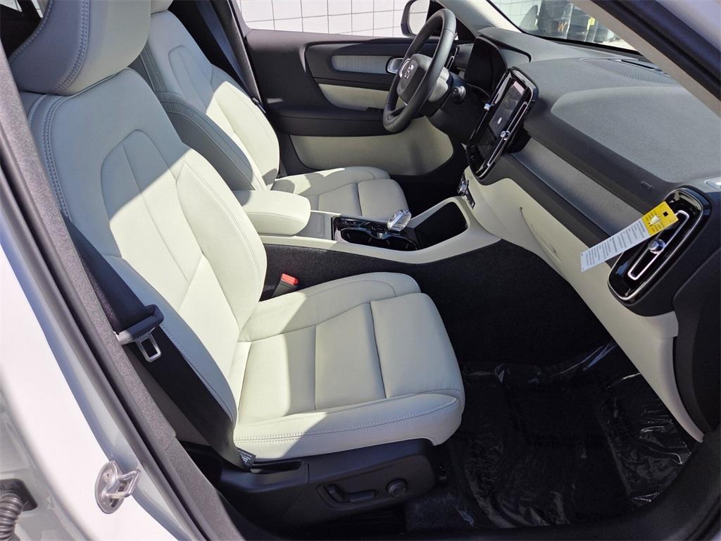 new 2026 Volvo XC40 car, priced at $48,600